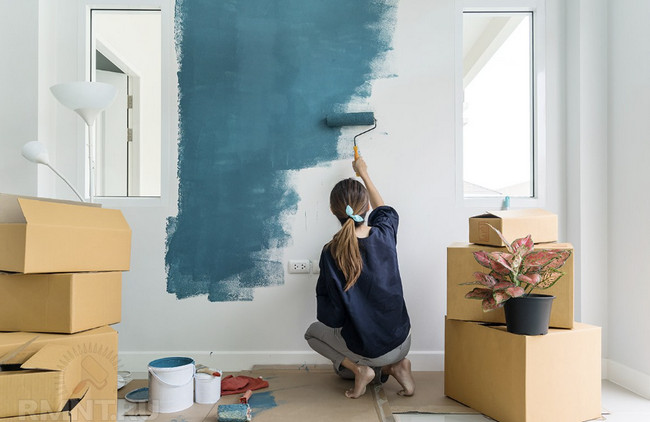 Три варианта цвета покраски потолка